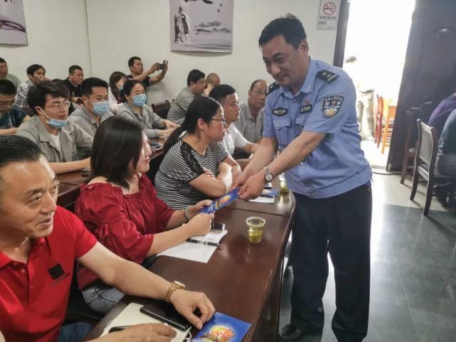 民警|“花教，你牛！”金坛民警拍视频“警告”骗子！追回近18.95万元被骗钱款！