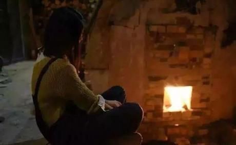 小院|20多岁的年龄差距,却把一个破烂的农家小院变成了“桃花源”