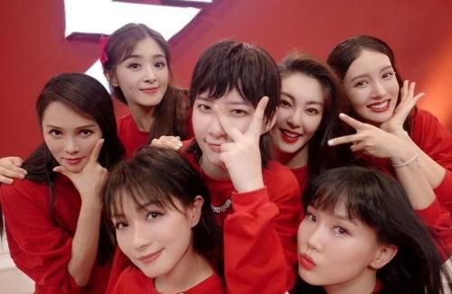 尴尬|《乘风破浪的姐姐》排名被爆作弊!节目组终于回应,直播夜清票太尴尬