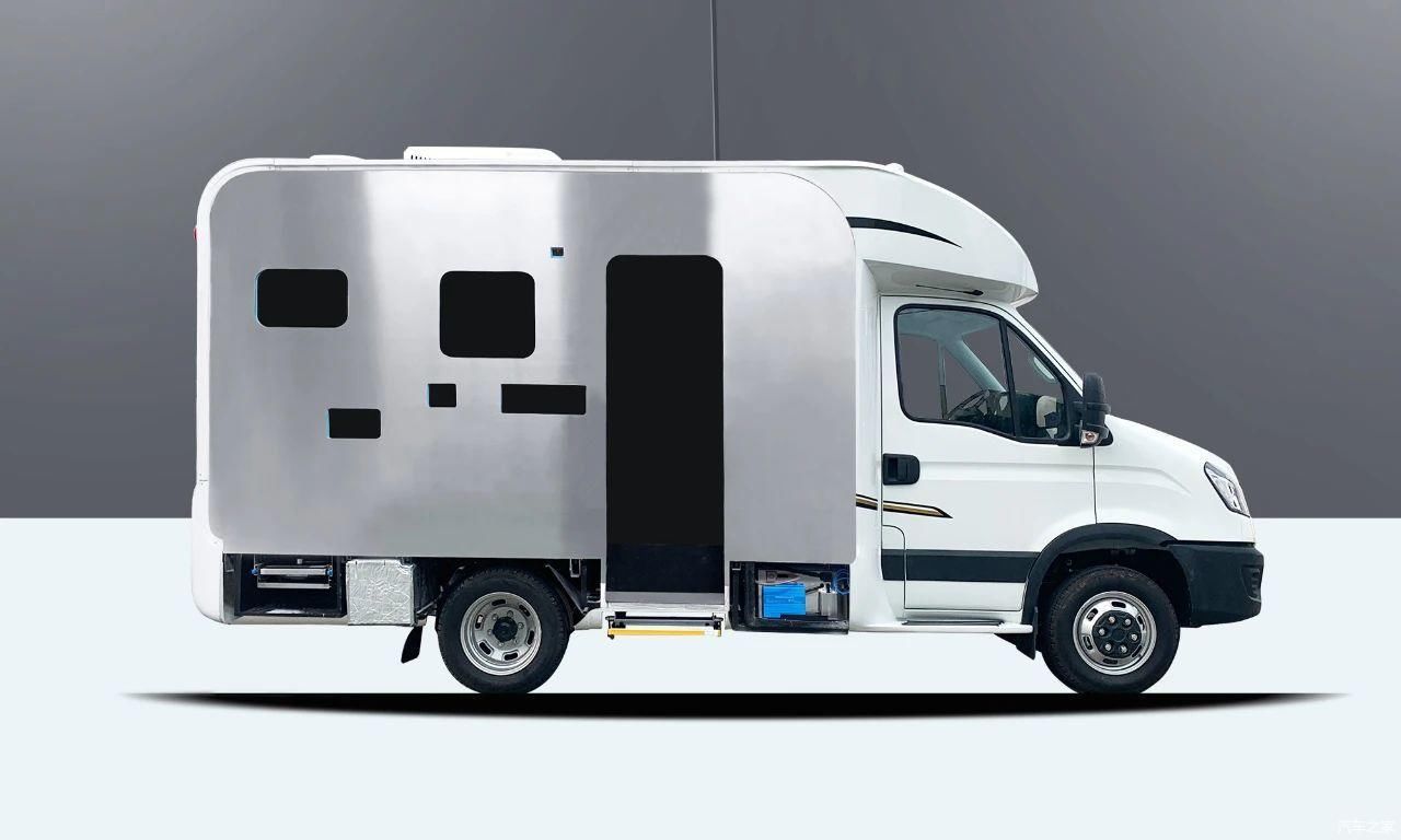  升级版|注重细节工艺，升级版新星依途T600-风尚款房车45.8万起