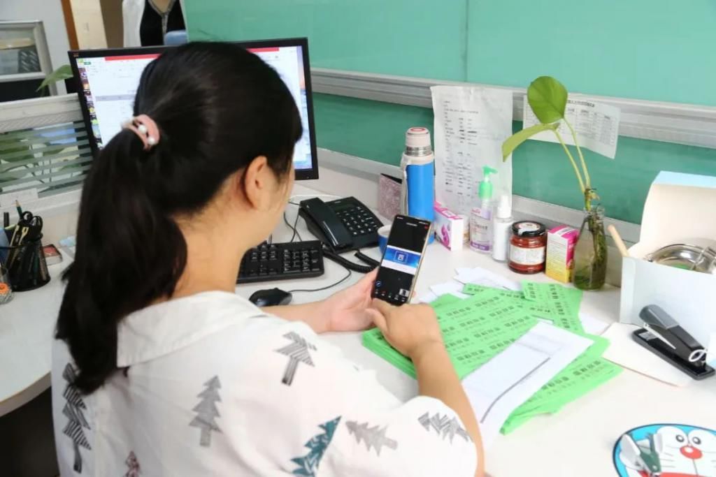 企业|京法巡回讲堂|听执行裁判法官为企业讲强制执行相关法律知识