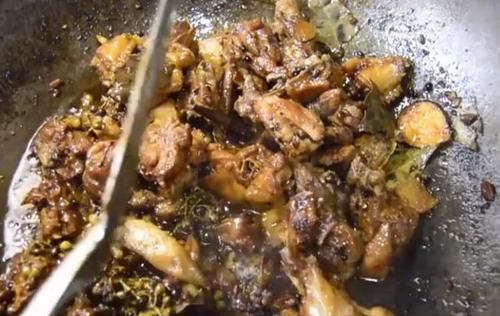  香辣|爆炒鸡块，一道香辣鲜美的家常菜，按照步骤学，也能做出饭店味道