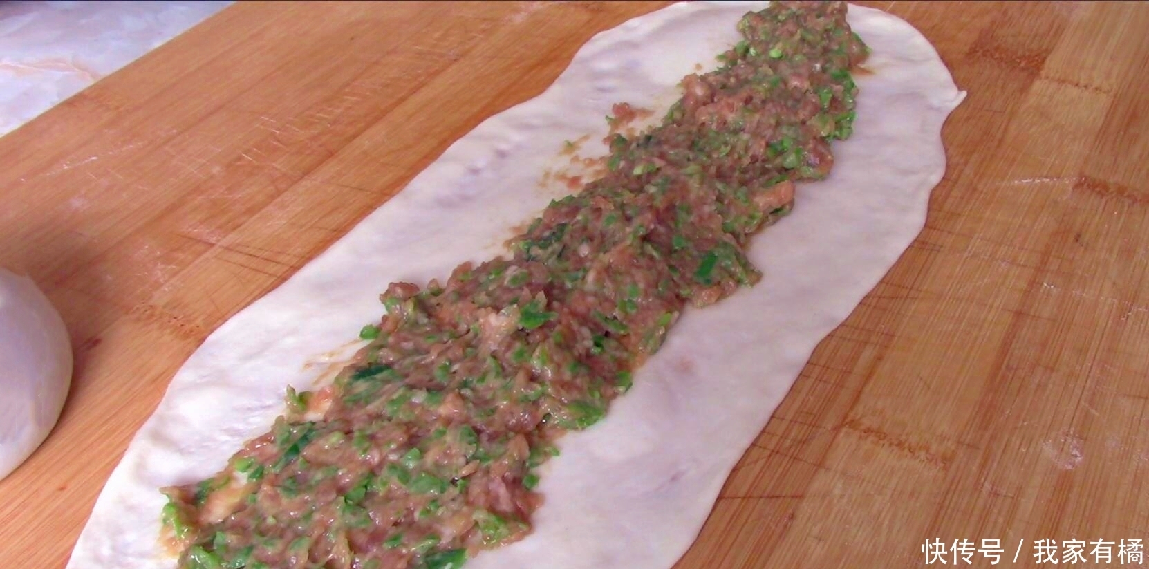 记住|懒人千层肉饼，记住这首诗，保证你调出来的馅鲜嫩多汁，收藏了