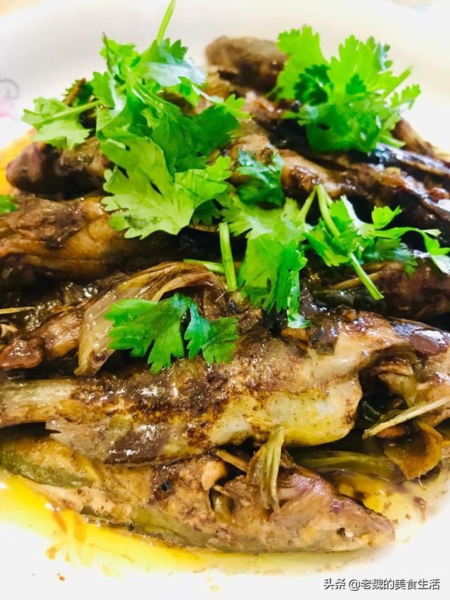细嫩|酱焖嘎牙子，肉质细嫩，味道浓郁鲜香，做法简单，只需几分钟。
