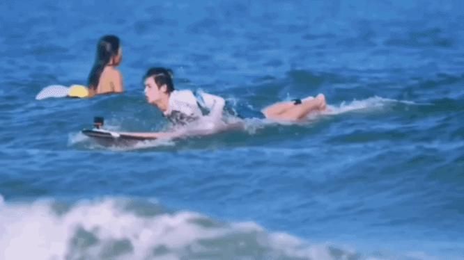  黄明昊|黄明昊喜剧人实锤！凭超强综艺感有望成为快本常驻mc？