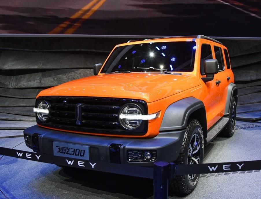  越野|魏建军拿出“越野战神”！配奔驰内饰，四驱+非承载，2.0T爆245马力