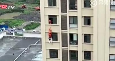 爸爸|女儿绝望说想自杀，看这位爸爸如何巧妙冷静“回应”