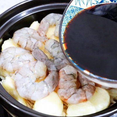  健康|虾仁豆腐煲健康营养、不油不腻，一家人晚饭吃真舒服