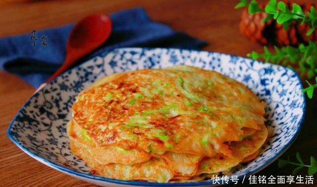 学会|学会这烙饼,不和面不揉面,连炒菜都省了,3分钟做好,懒人必学