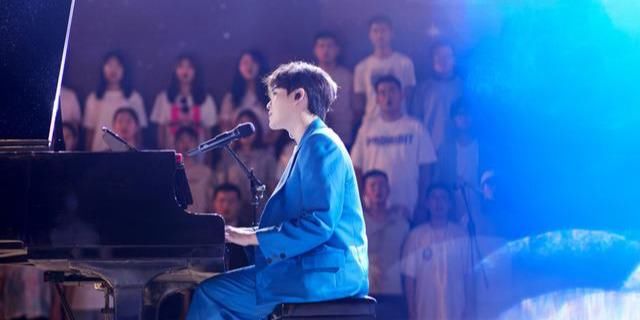  惊喜|从初见舞台到现在，出道了两年的尤长靖，都带给了我哪些惊喜