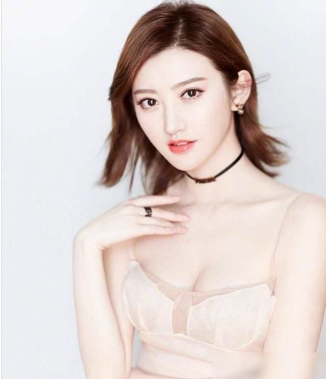  演技|娱乐圈无所不在的“关系户”，既无颜值，也无演技，真是讨厌至极