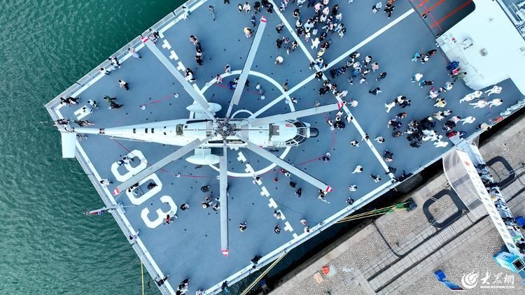看“舰”青岛！2024年海军成立纪念日举办舰艇开放活动