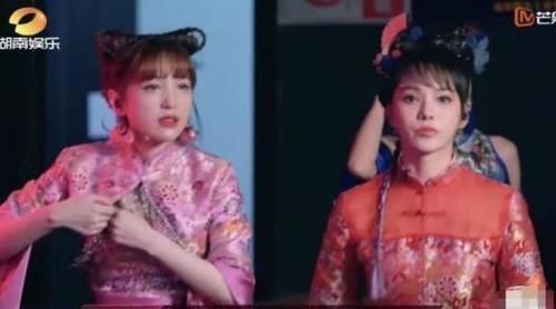  乘风破浪|《乘风破浪的姐姐》，据悉第三次公演金莎失误，小组成倒数第一