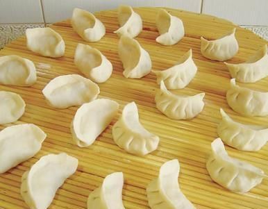  黄瓜|夏天这菜正当季，用它包饺子，爽口多汁，解暑又清火，现在吃正好