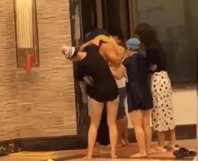  察觉|痛心！男童第一次上游泳课后溺亡，水中挣扎14分钟无人察觉