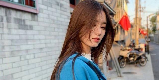  选手|《天天向上》曾经的实习生伍雅露，参加选秀后，从台下走到了台上