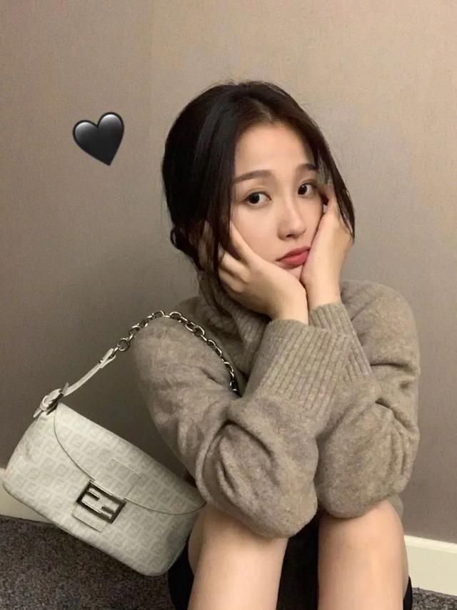 vintage|在哪儿最容易偶遇虞书欣？