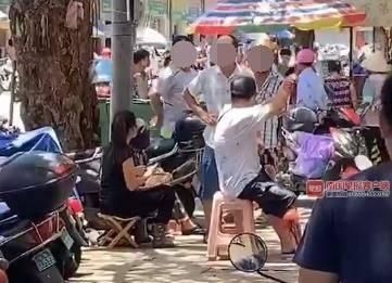 摊位|因摊位纠纷，北海3名摊贩持菜刀铁棍当街互殴