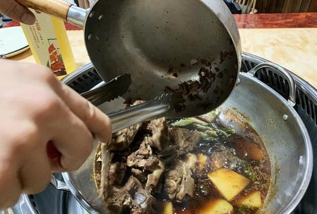 有钱赚|肉骨头放题自助太过瘾,每位29元随便吃,不浪费才有钱赚!