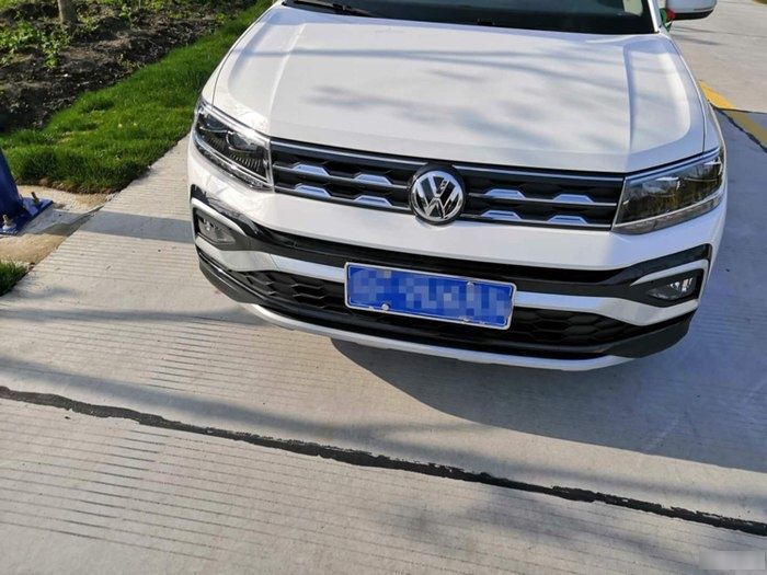  配置都|什么红的黄的紫的黑的，都不如我的白色途铠最亮眼！