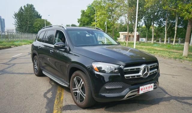  车主大人们|都说宝马X7是好车，为啥最后却买了奔驰GLS？真实车主一语道破