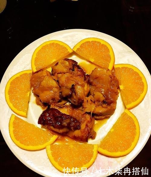 香鸡|精选美食:橙香鸡,酸辣空心菜梗,凉拌豆腐丝,脆皮葱油鸡的做法