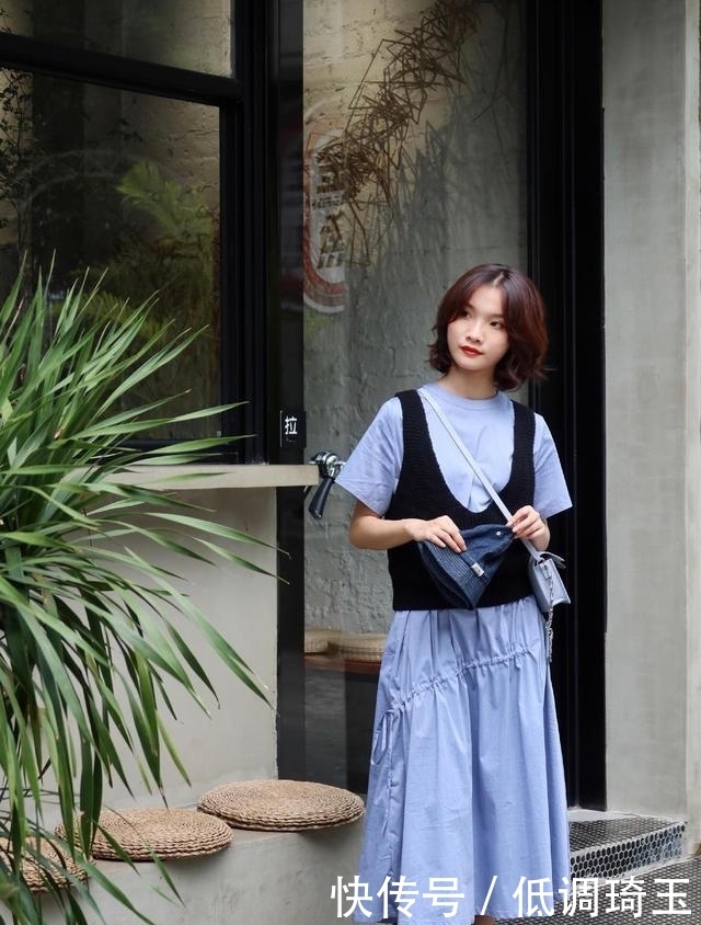 女性|女性最爱单品,连衣裙的3种搭配方式,每一种都精致又大气