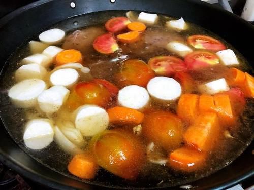  切了才炖|炖牛腱子肉用对料才入味，肉质紧嫩不干不柴，老人30多年的经验