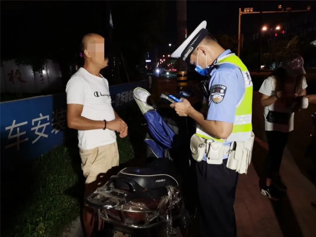 整治|冲刺全国文明城市“二连冠”丨联合整治在行动！