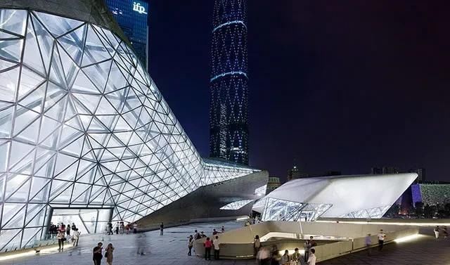 悲剧|设计再牛,也会翻车!扎哈、赖特、柯布西耶的“悲剧”