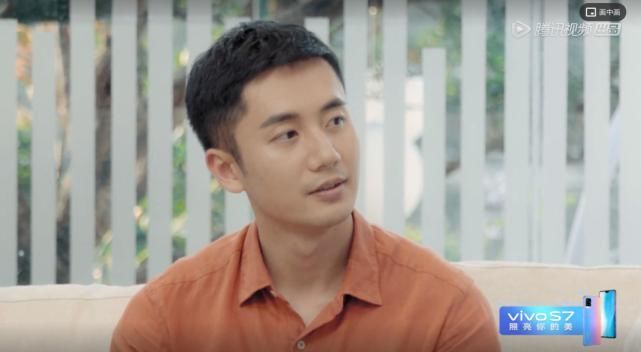  综艺|哦豁！成都人的情感生活，被杨超越和戚薇“盯”上了！