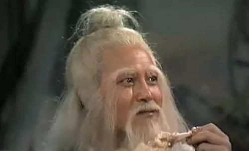 武功|乔峰、洪七公、郭靖的降龙十八掌有什么不同谁的更厉害!