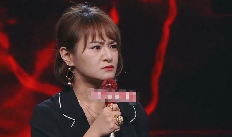  程璐思|脱口秀演员程璐思文官宣离婚，是程璐软饭吃过头？还是思文膨胀了