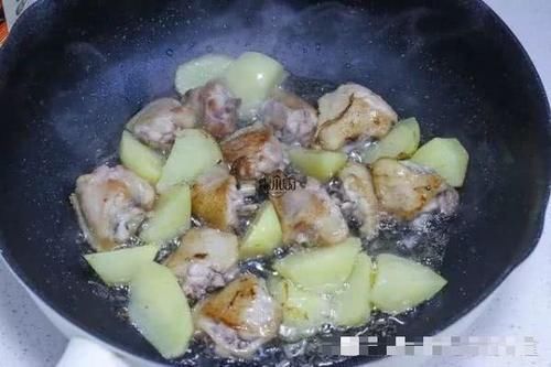  维生素|春天就别吃白菜了，它的维生素比白菜高3倍，只要一块多钱一斤！