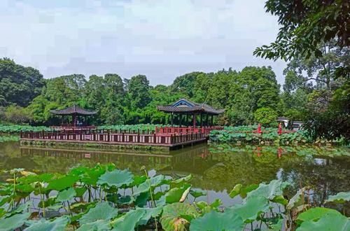  先贤|中国西南地区唯一的一祠祭二主 凭吊蜀人先贤的最大的帝王陵冢