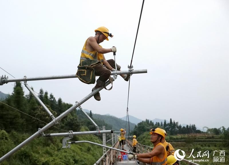 阶段|焦柳铁路电气化改造进入接触网平推验收阶段