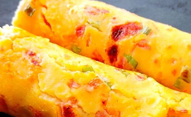  小孩|1个西红柿加洋葱，教你10分钟搞定早餐饼，比披萨好吃，小孩都爱吃