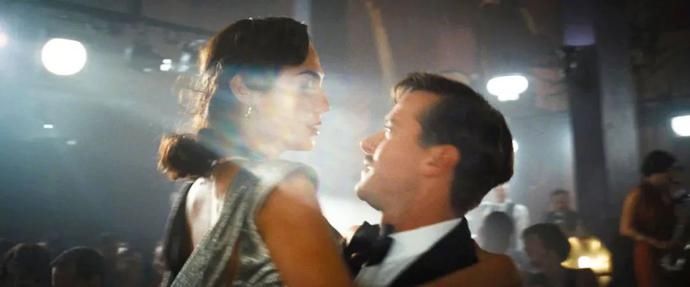 太太|太太太太美了！神奇女侠出演《尼罗河上的惨案》首曝官方预告片！