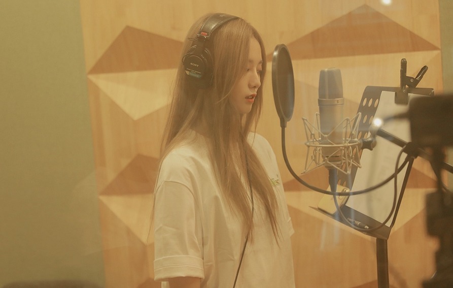  林君怡|未能成团演艺之路依然继续：徐艺洋录制新歌，林君怡资源变多