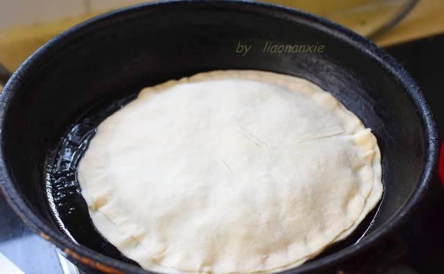 盒子|做韭菜盒子,鸡蛋千万不能炒,这才是正确做法,韭菜鲜美鸡蛋软嫩