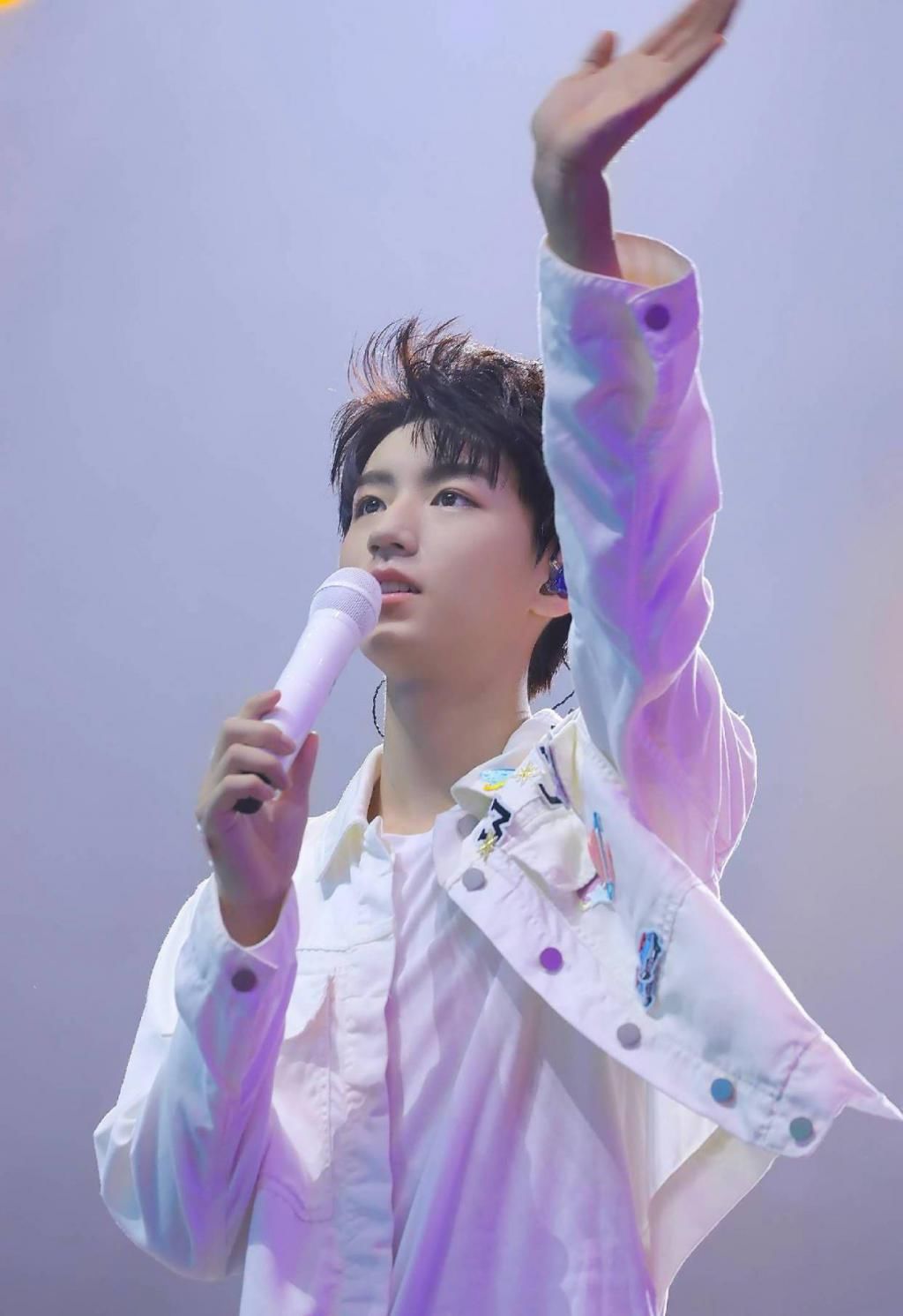  王俊凯|王俊凯拳头合集像海贼王一样前进