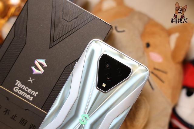  至尊版|下半年发布新品手机盘点：骁龙865+是性能之王 红米抢入门市场