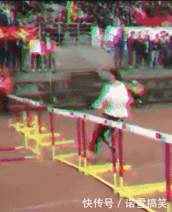 此刻|搞笑gif-如果此刻你没有任何安全措施,你会慌吗?