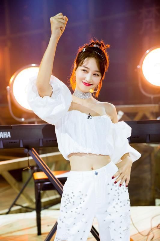  蓝盈莹|蓝盈莹：说我有野心不可耻，“内涵”郑希怡，不存在