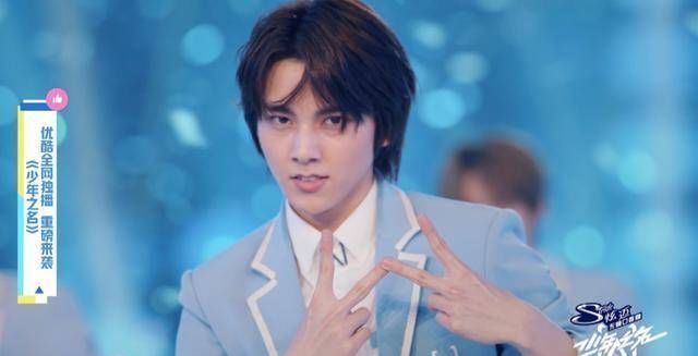  素人|选秀节目的素人盘点，看到她：皇族怎么还在说没有背景？