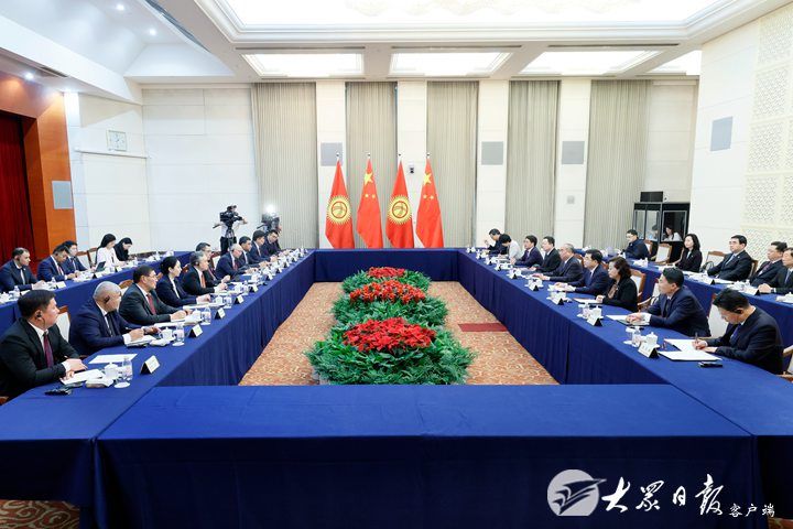 吉尔吉斯斯坦总统扎帕罗夫访华(吉尔吉斯斯坦总统接受专访)