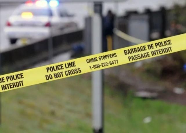  大毒窝|本拿比公寓惊现大毒窝！警方在卧室发现大量制毒原料和工具……