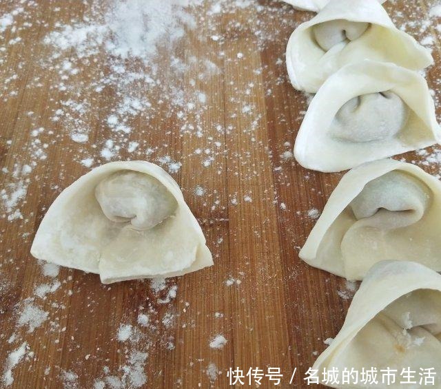馄饨|馄饨,味道鲜美,吃起嫩嫩的