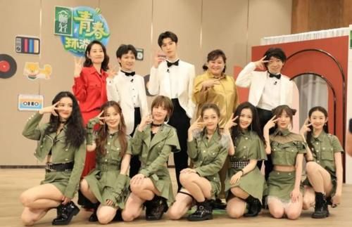  期待|《青春环游记》最新海报，刘敏涛替代郎朗，C位嘉宾让人期待