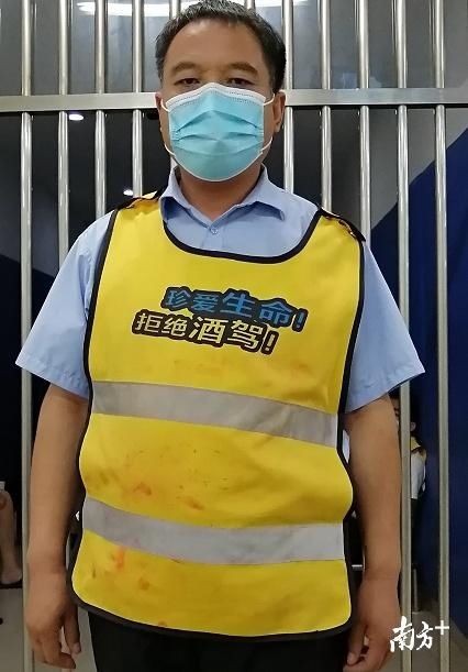  停车场内|停车场7辆车无故被撞！周末大整治，今晚开始